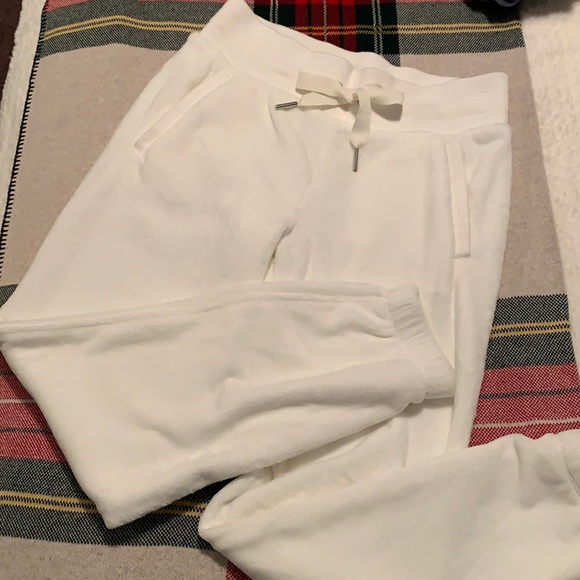 Athleta Double Cozy Karma Jogger White 